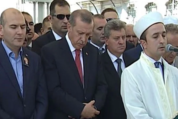 İşadamının cenazesine Erdoğan'da katıldı