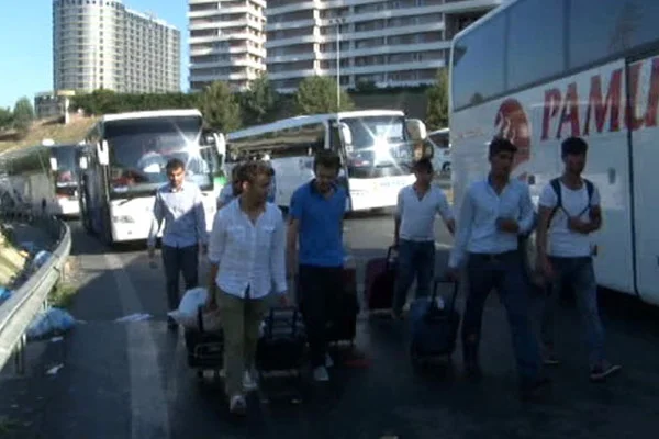 İstanbul'a dönüş çilesi başladı