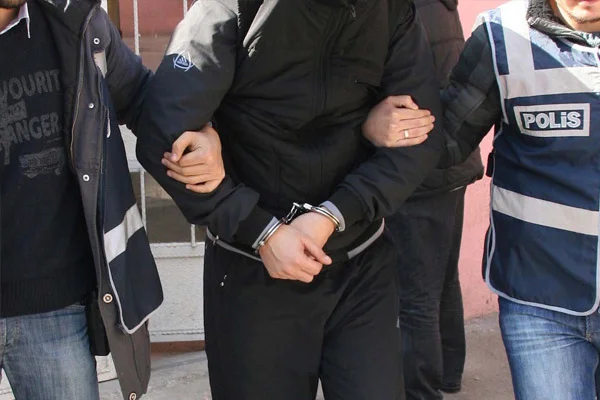 Karabük'te iş adamlarına 'paralel yapı' operasyonu