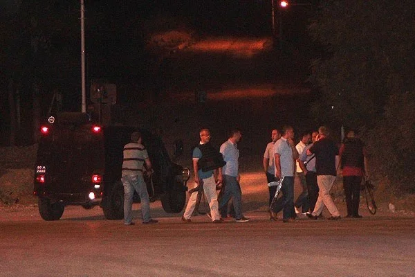 Kaymakamlık binasına el bombası atıldı