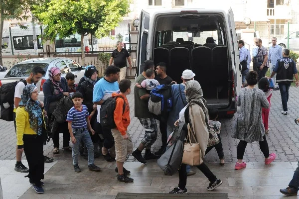 Mersin'de 58 Suriyeli yakalandı