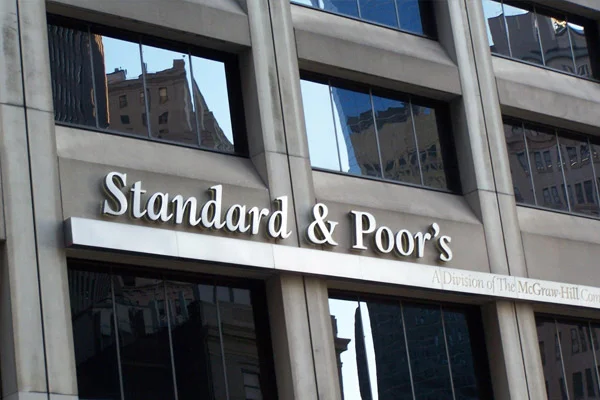 S&P'den Türkiye'ye 'kırılgan' uyarısı
