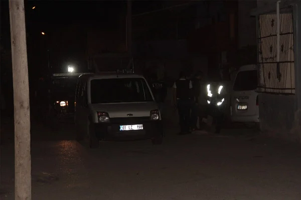 Adana'da operasyon: 15 gözaltı