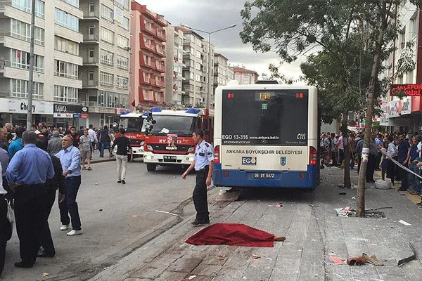 Ankara'da otobüs durağa daldı: 12 ölü