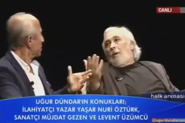 Canlı yayında küfüre suç duyurusu
