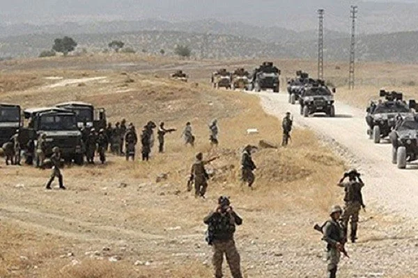 Çatışmada iki asker yaralandı