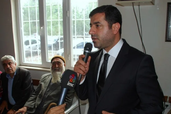 Demirtaş'tan Abdullah Gül'e teşekkür