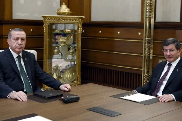 Erdoğan Davutoğlu'yla görüştü