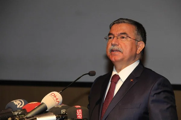 'Her 100 kişiden 38'i üniversiteli'