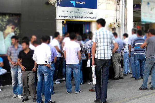 İşsizlere 1,4 Milyar lira ödendi