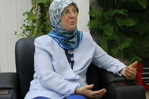 Kurucusu olduğu AK Parti'den aday oldu