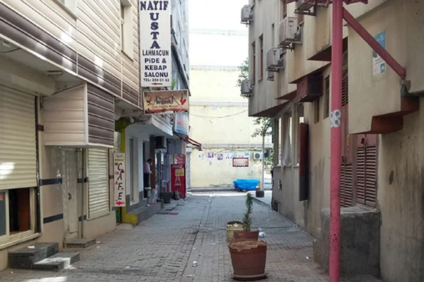 Lice'de 9 bölgede sokağa çıkma yasağı