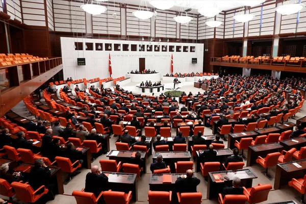 Meclis seçime kadar kapalı