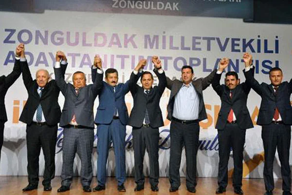 MHP'den AK Parti'ye büyük katılım