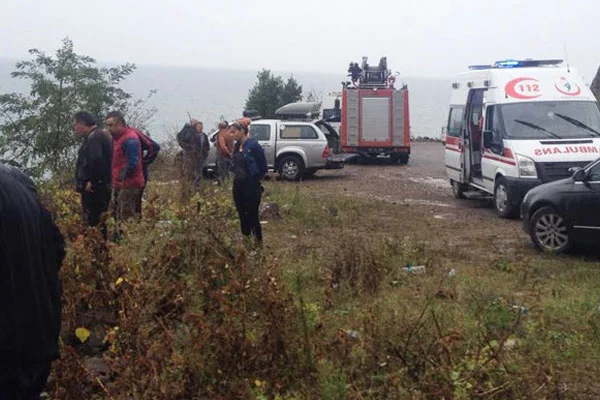 Ordu'da otomobil uçuruma yuvarlandı
