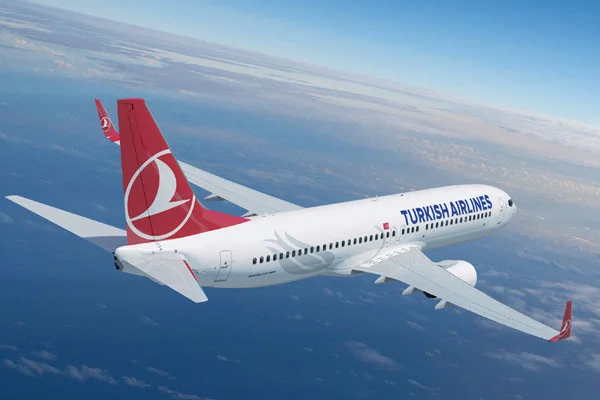 Pilot yarı yoldan geri döndü