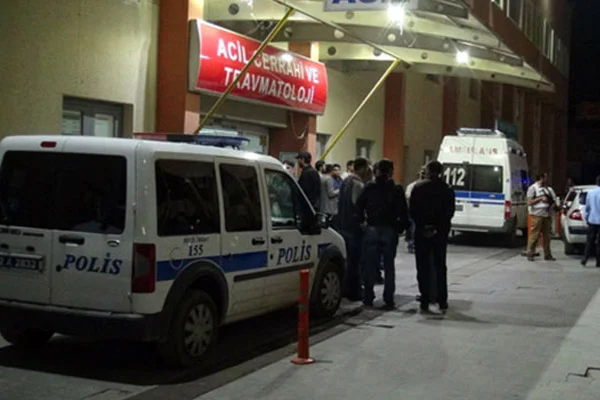 PKK'lılar korucularla çatıştı: 1 yaralı