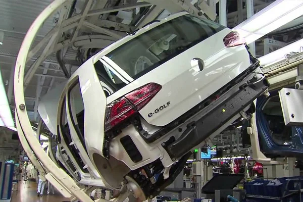 Romanya Volkswagen satışlarını durdurdu