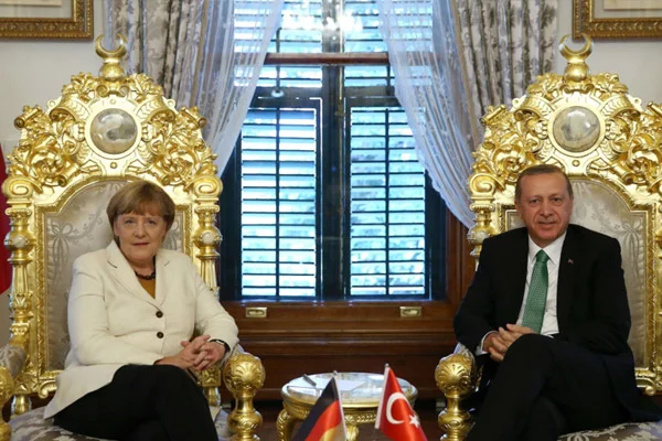 Saray'daki koltukların sırrı çözüldü