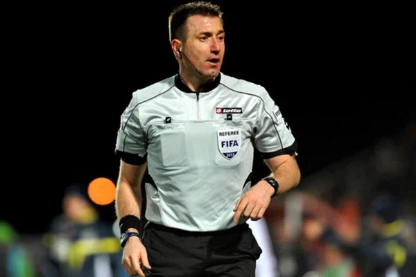 UEFA'dan Türk hakeme görev