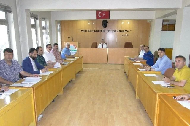 Belçika Başbakan'sız kaldı