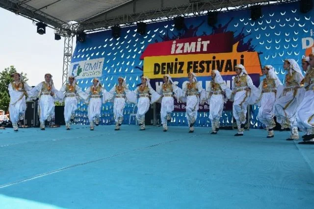 ABD İsrail'le 'özel' bağlarla bağlı