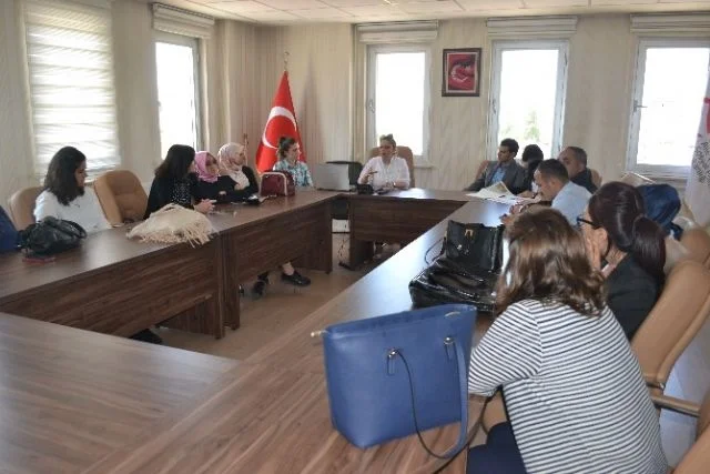 Otobüslerde unutulan eşyalar satışta
