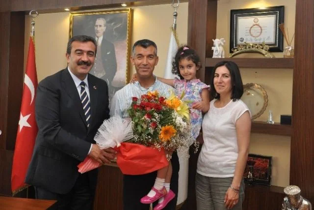 İranlı Yahudiler ve Gazzeli Filistinliler