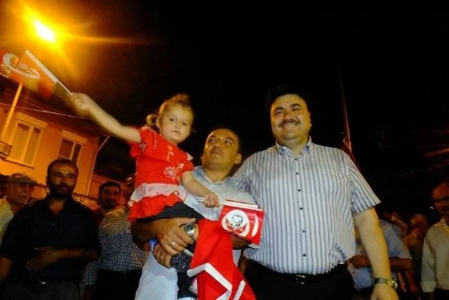 Çöl sıcağında sınavda ter döktüler