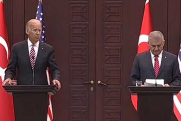 Biden: Darbe girişimi olurken bunun gerçek olup olmadığını anlayamadık