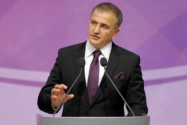 Ekrem Dumanlı için yakalama kararı