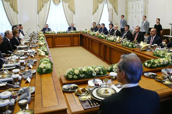 Erdoğan ve Putin'in yemeğinde dikkat çeken ayrıntı