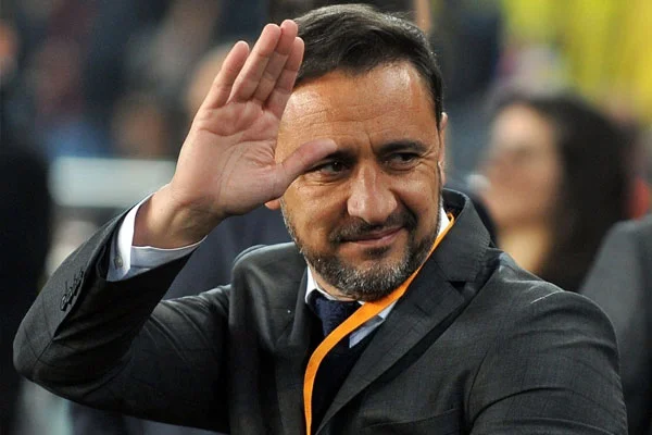Fenerbahçe Pereira'nın sözleşmesini feshetti