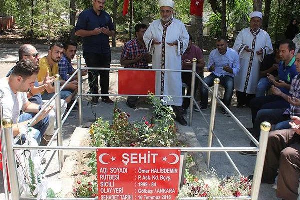 Şehit Halisdemir için 180 hatim