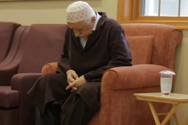 Gülen'in hastalığı için 10 milyon lira harcanmış