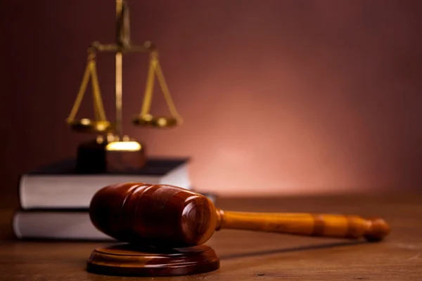 'Muhalefet KHK'ları Anayasa Mahkemesi'ne götüremez'