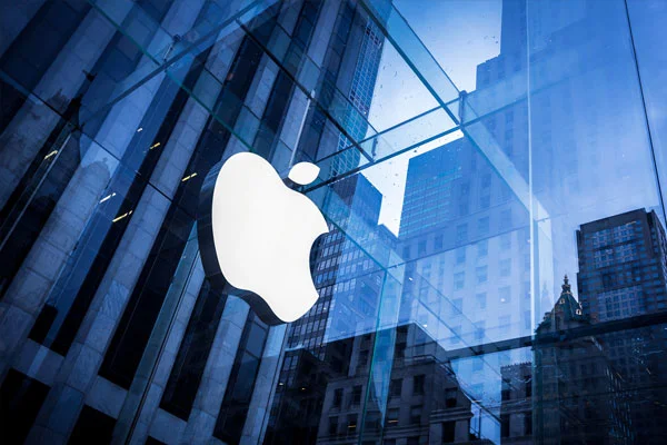 Apple yine dünyanın en değerli markası