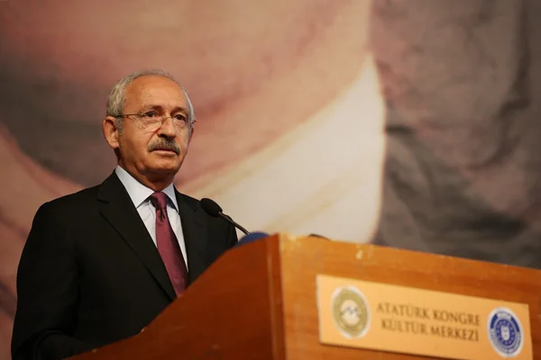"Kur'an-ı Kerim'i anlamaya her zamankinden fazla ihtiyacımız var"