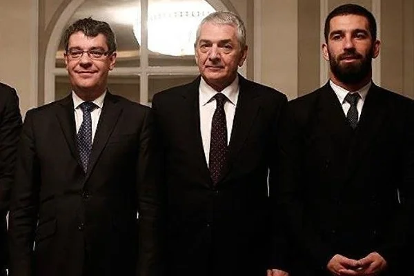 Arda Turan'a ödül