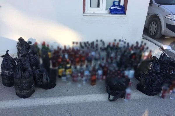Gönül-Der'in gıda ve el işi kermesi büyük ilgi gördü
