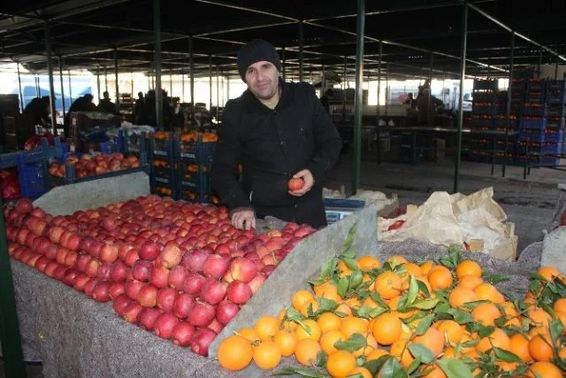 Soğuk hava pazar fiyatlarını uçurdu