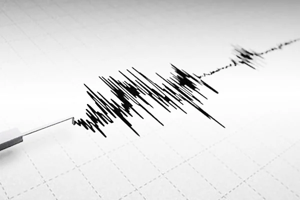 Çanakkale'de korkutan deprem!
