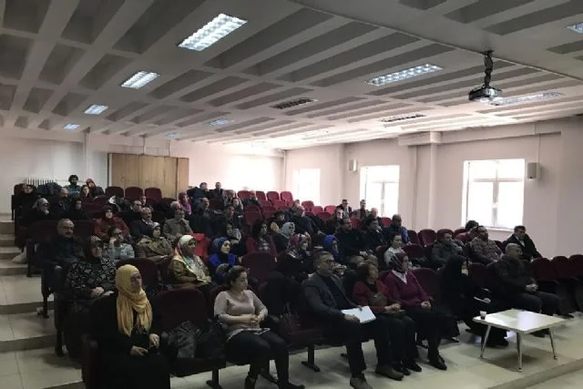 Gazi Üniversitesi, 2011-2012 eğitim yılı mezuniyet töreni yapıldı