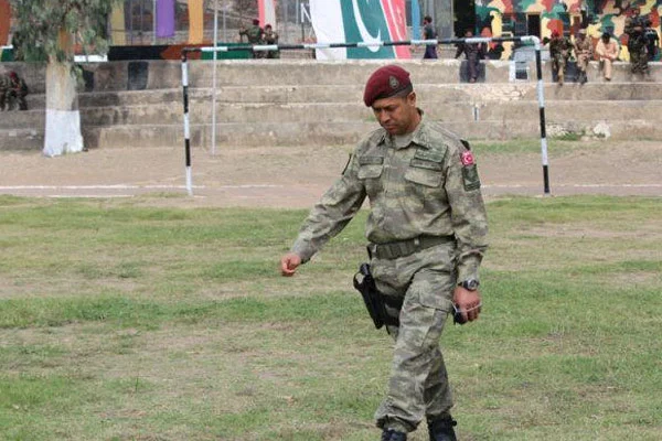 'Ömer Halisdemir'in adını kullanmayın'