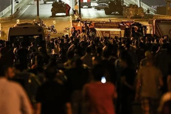 Darbeciler, 15 Temmuz gecesi 'araba yarışı oyunu' ile haberleşmişler!