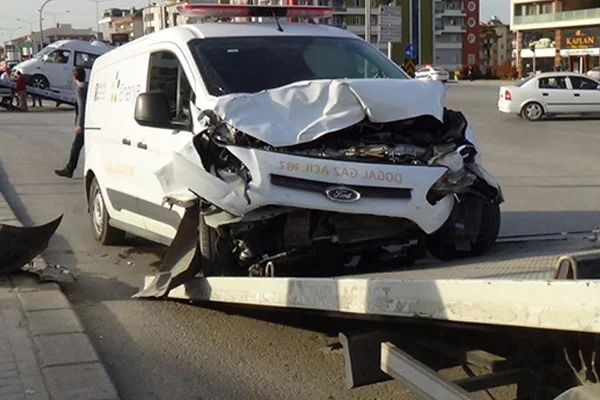 Denizli'de trafik kazası: 14 yaralı