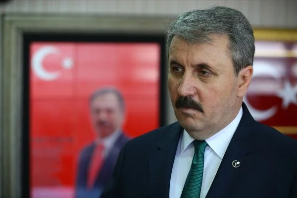 Destici: 18 maddenin içerisinde üniter yapımızı tehdit eden bir şey yok