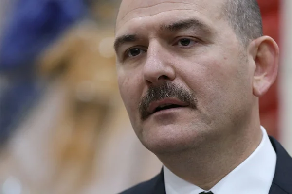 Emniyet'te 'FETÖ' operasyonu: 72 ilde 1009 gözaltı