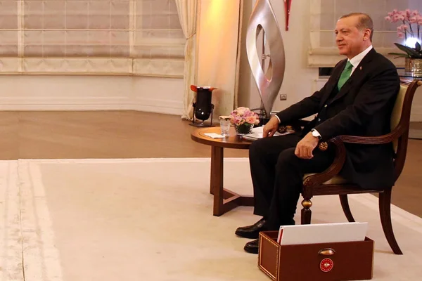 Erdoğan: Ben ne diyorum, sen ona bak