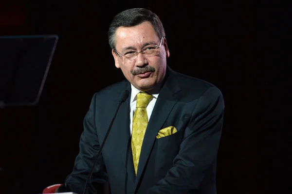 Gökçek son referandum anketini açıkladı